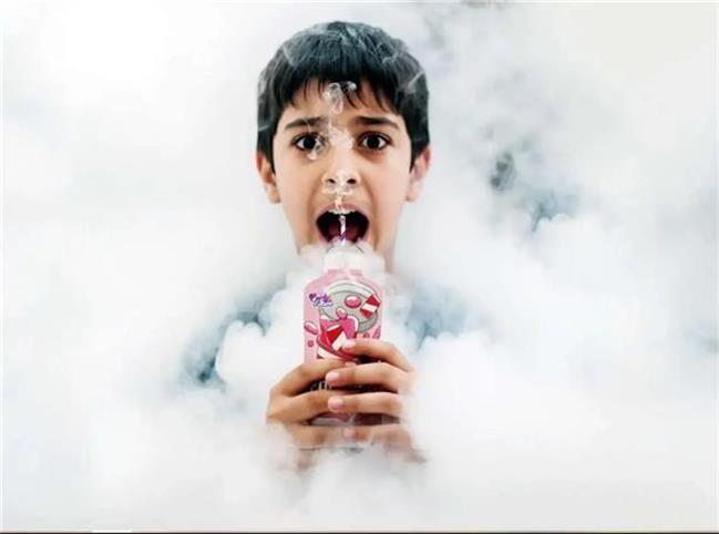 باز شدن پای نوشیدنی های دودزا به مدارس