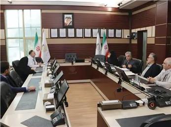 نشست مشترک رئیس مرکز برنامه ریزی و نظارت بر امور دخانیات و مدیرعامل شرکت دخانیات ایران