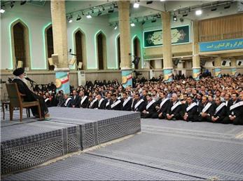 کارگر سرمایه اصلی برای تحقق شعار سال است